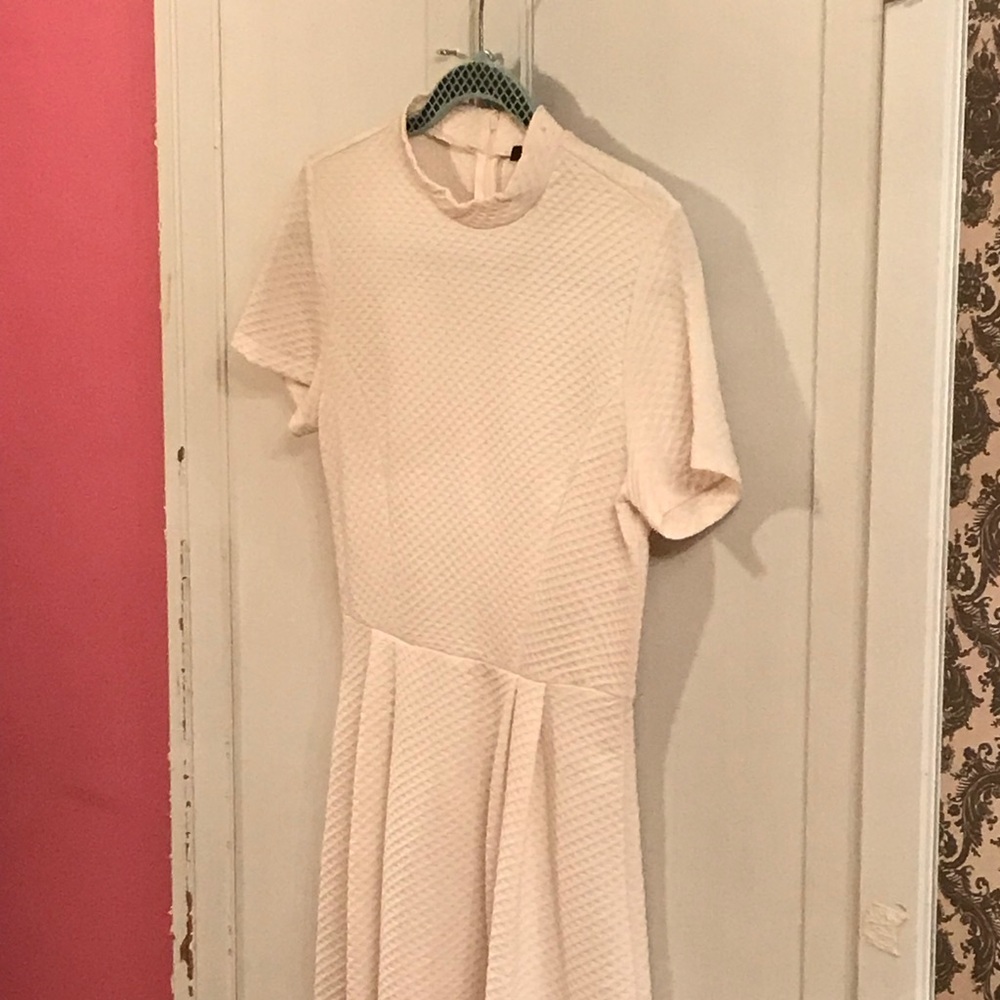 Forever 21 Mock-neck Babydoll Dress in Ivory - Picture 12 of 13